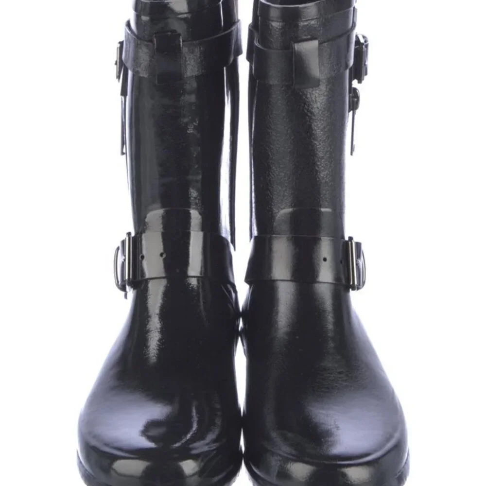 Burberry House Check Pattern Rubber Rain Boots Size: US6, IT36 - Picture 2 of 3